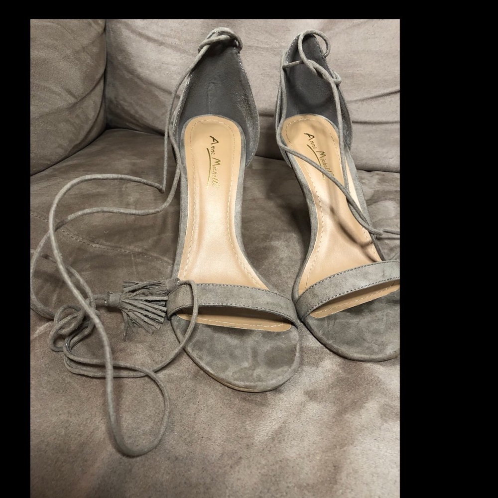 Classy dress heels - Picture 3 of 6